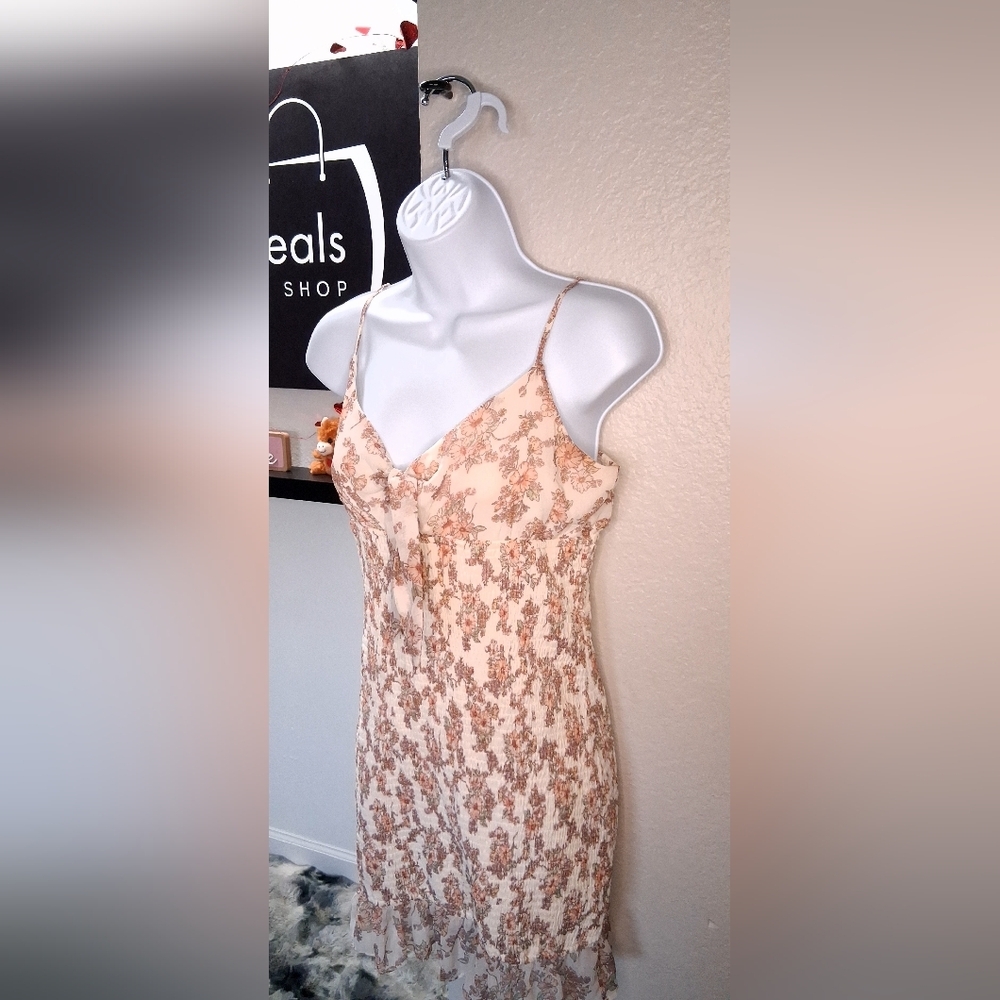 Floral Tie-Front Mini Dress - Picture 7 of 16